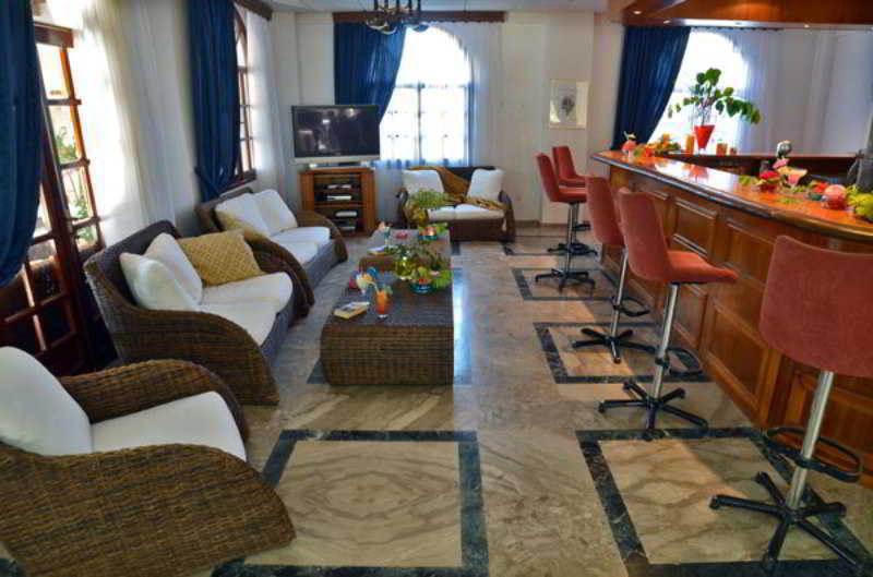 Mediterranee Hotel Planos  Ngoại thất bức ảnh